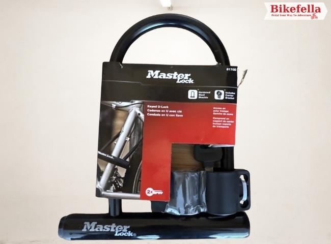 Full packet view of Master Lock 8320D bike lock
