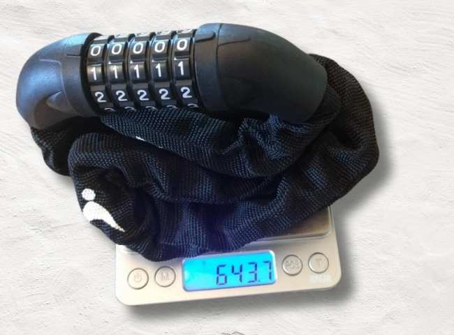 Weighing the Sportneer bike chain lock