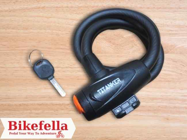 Bike lock with keys and mount