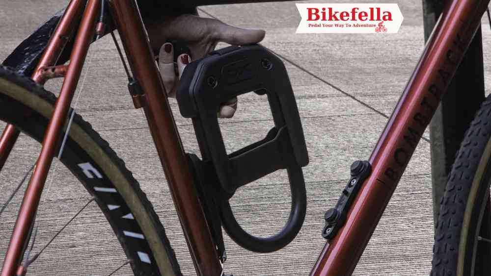 Hiplok DXF Sold Secure Gold U-Lock