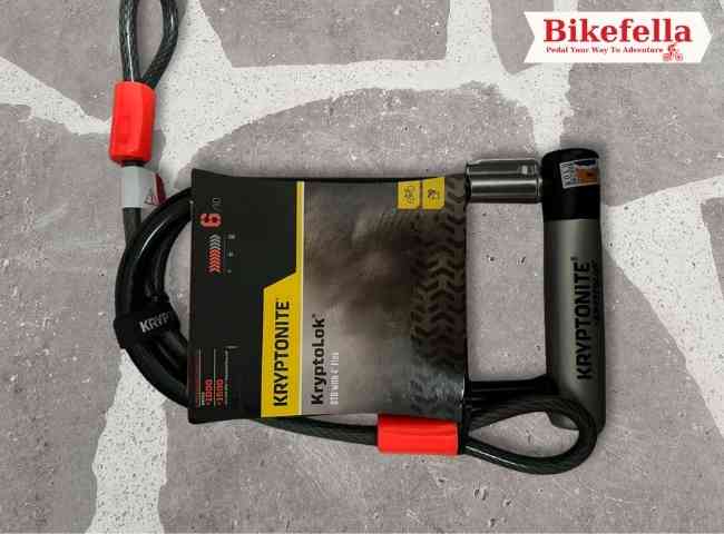 Kryptonite Kryptolok standard bicycle u-lock with flex cable