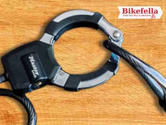 Secure Master Lock bike locking cable